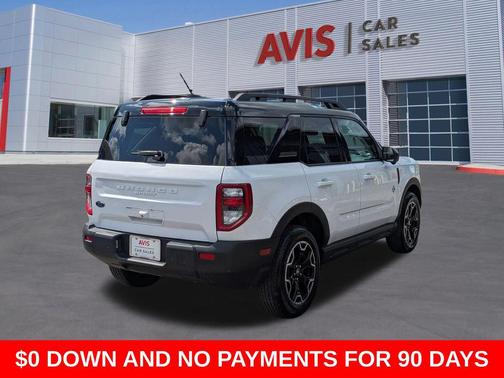 Oxford White 2025 Ford Bronco Sport Outer Banks