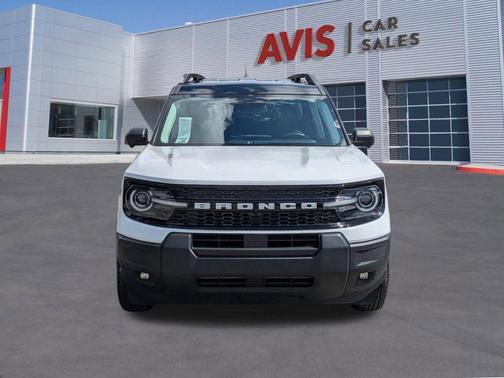 Oxford White 2025 Ford Bronco Sport Outer Banks