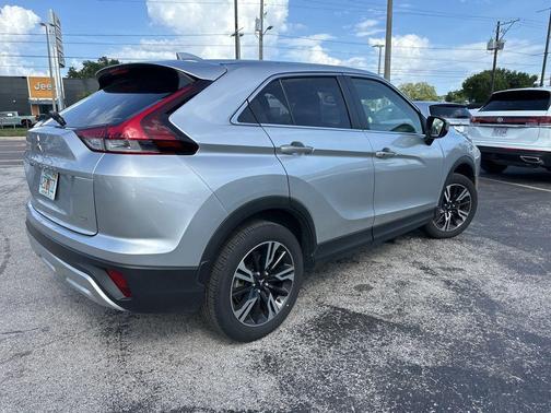 Alloy Silver Metallic 2025 Mitsubishi Eclipse Cross SE