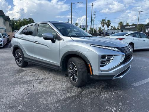 Alloy Silver Metallic 2025 Mitsubishi Eclipse Cross SE