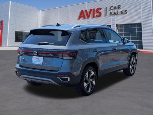 Gray 2025 Volkswagen Taos 1.5T SE