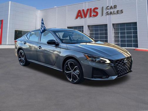 2025 Nissan Altima SR AWD