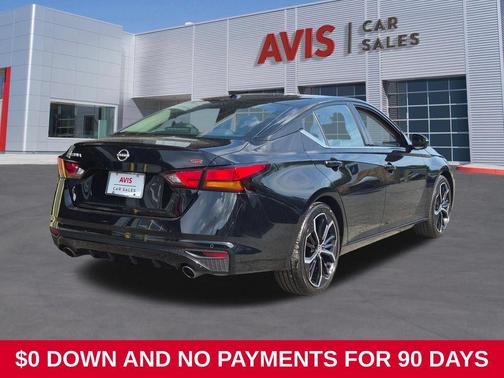 Super Black 2025 Nissan Altima SR FWD