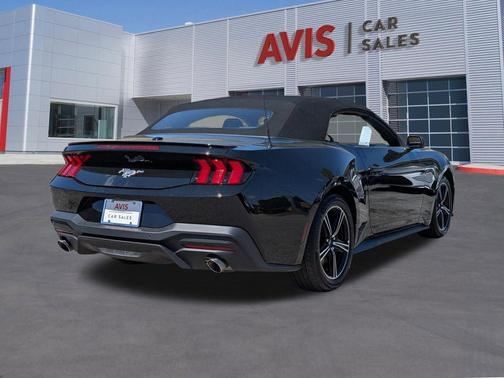 2025 Ford Mustang EcoBoost Premium