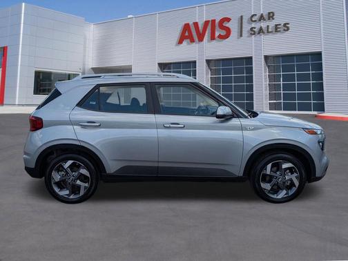 Shimmering Silver 2025 Hyundai VENUE SEL