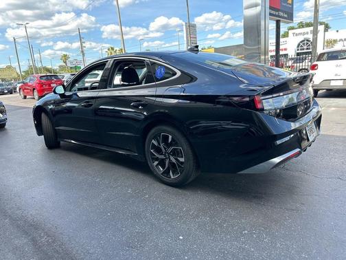 Abyss Black 2025 Hyundai SONATA SEL