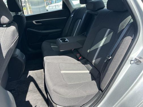 Aero Silver 2025 Hyundai SONATA SEL