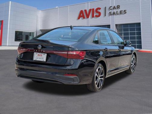 Deep Black Pearl 2025 Volkswagen Jetta 1.5T Sport