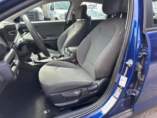 Deep Sea Blue 2025 Kia K4 LXS