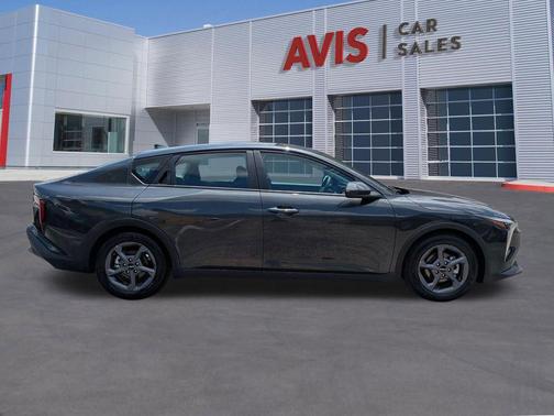 Interstellar Gray 2025 Kia K4 LXS