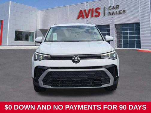 Pure White 2025 Volkswagen Taos 1.5T SE