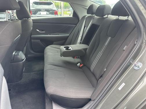 Amazon Gray 2025 Hyundai ELANTRA SEL