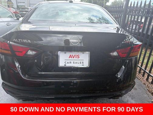 Super Black 2025 Nissan Altima SR FWD