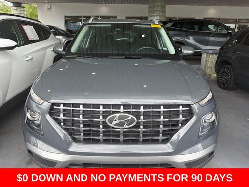 Ecotronic Gray 2025 Hyundai VENUE SEL