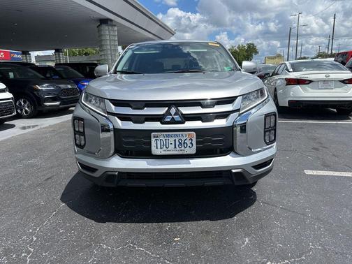 Alloy Silver Metallic 2025 Mitsubishi Outlander Sport SE