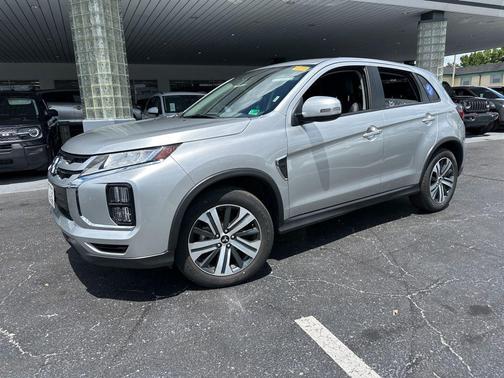 Alloy Silver Metallic 2025 Mitsubishi Outlander Sport SE