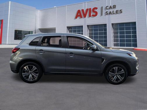 Mercury Gray Metallic 2025 Mitsubishi Outlander Sport SE