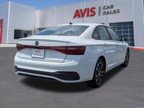 Pure White 2025 Volkswagen Jetta 1.5T Sport