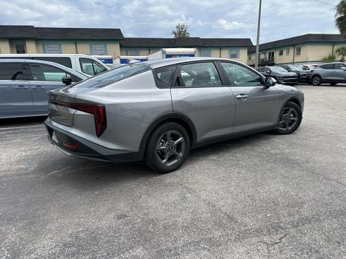 Steel Gray 2025 Kia K4 LXS