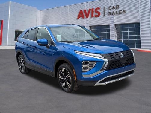 Lightning Blue Metallic 2025 Mitsubishi Eclipse Cross SE