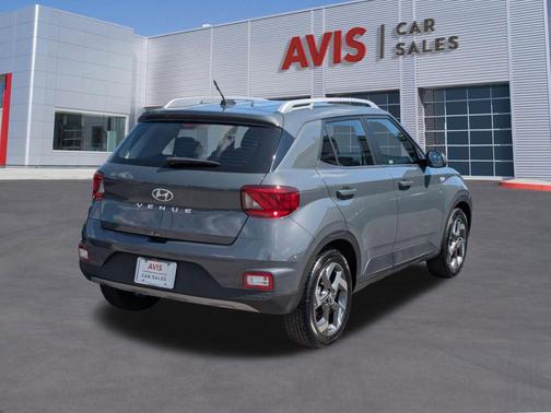 Ecotronic Gray 2025 Hyundai VENUE SEL