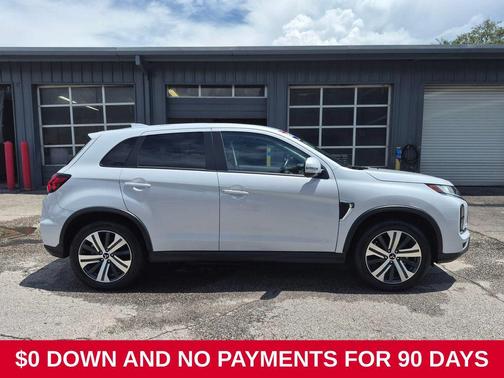 White Diamond 2025 Mitsubishi Outlander Sport SE
