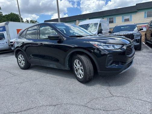Black Metallic 2025 Ford Escape Active