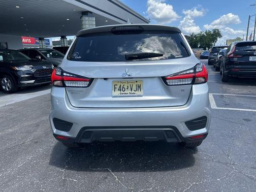 Alloy Silver Metallic 2025 Mitsubishi Outlander Sport SE