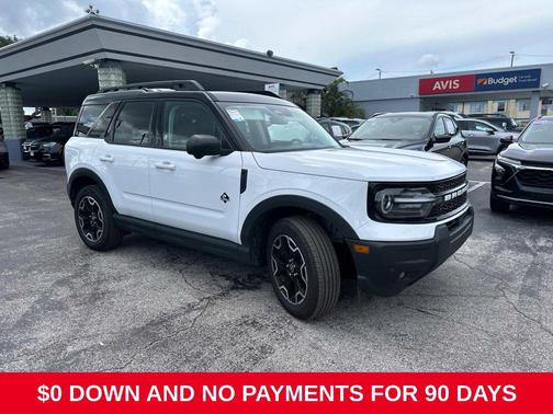 Oxford White 2025 Ford Bronco Sport Outer Banks