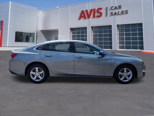 Gray 2024 Chevrolet Malibu FWD 1LT