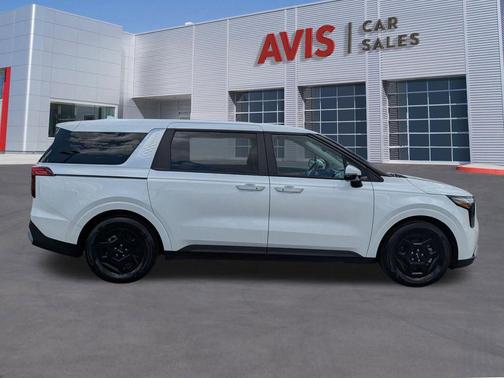 2025 Kia Carnival LXS