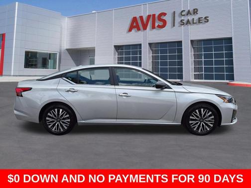 Brilliant Silver Metallic 2025 Nissan Altima 2.5 SV