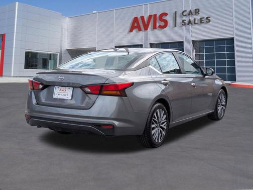 Gun Metallic 2025 Nissan Altima 2.5 SV