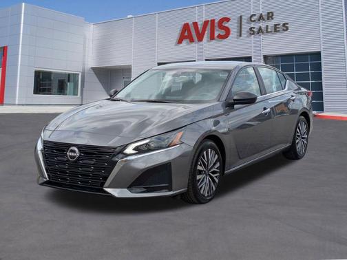 Gun Metallic 2025 Nissan Altima 2.5 SV