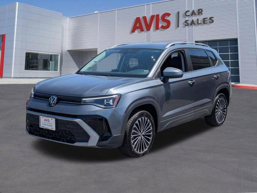 Gray 2025 Volkswagen Taos 1.5T SE