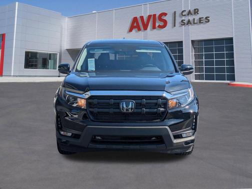 Crystal Black Pearl 2025 Honda Ridgeline RTL