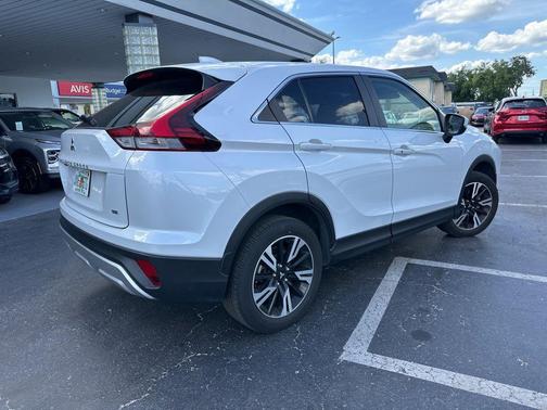 White Diamond 2025 Mitsubishi Eclipse Cross SE