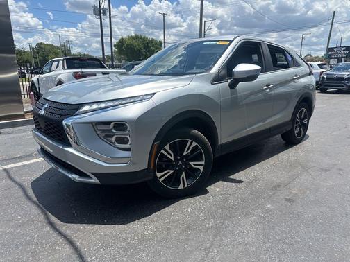 Alloy Silver Metallic 2025 Mitsubishi Eclipse Cross SE