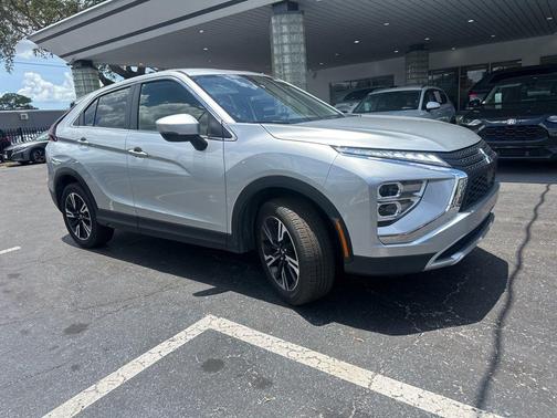 Alloy Silver Metallic 2025 Mitsubishi Eclipse Cross SE