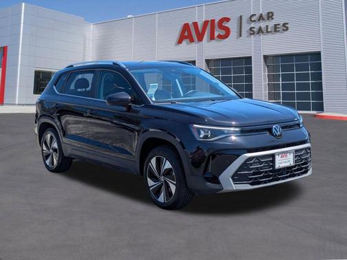Deep Black Pearl 2025 Volkswagen Taos 1.5T SE