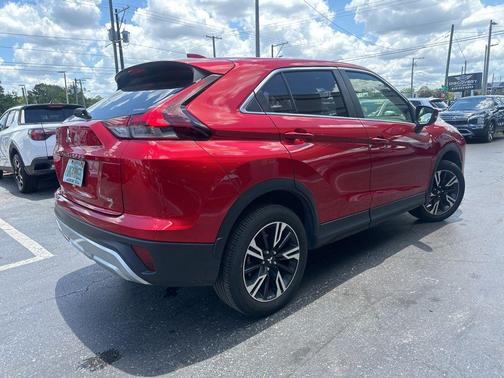 Red Diamond 2025 Mitsubishi Eclipse Cross SE