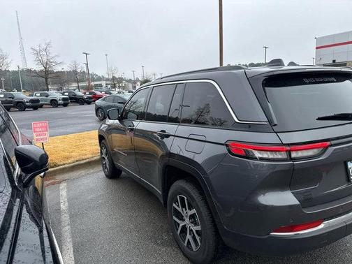 2025 Jeep Grand Cherokee Limited