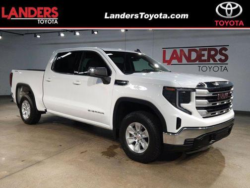 2024 GMC Sierra 1500 SLE