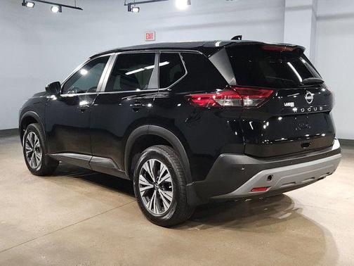 Super Black 2023 Nissan Rogue SV