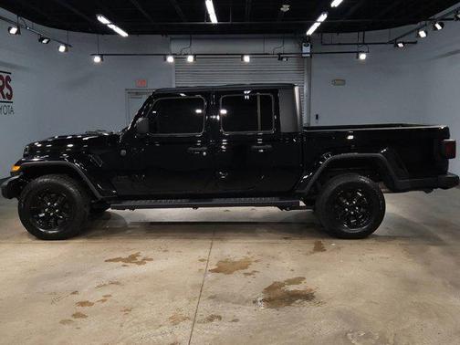 2022 Jeep Gladiator Altitude 4x4