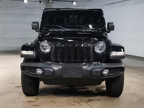 2022 Jeep Gladiator Altitude 4x4