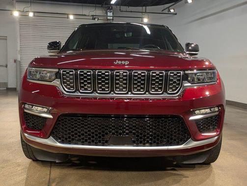 2024 Jeep Grand Cherokee Summit