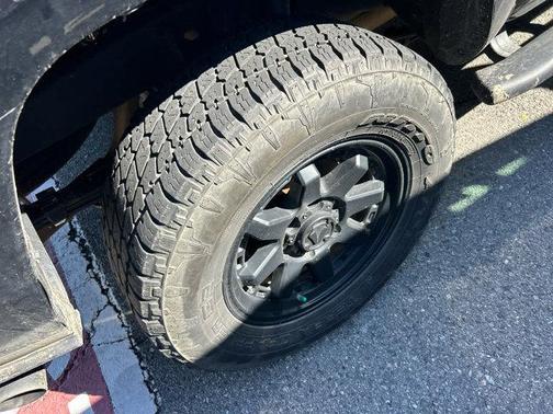 2023 Toyota Tacoma SR