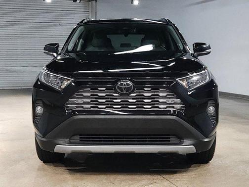2020 Toyota RAV4 Limited