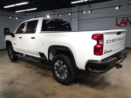 2024 Chevrolet Silverado 2500 Custom